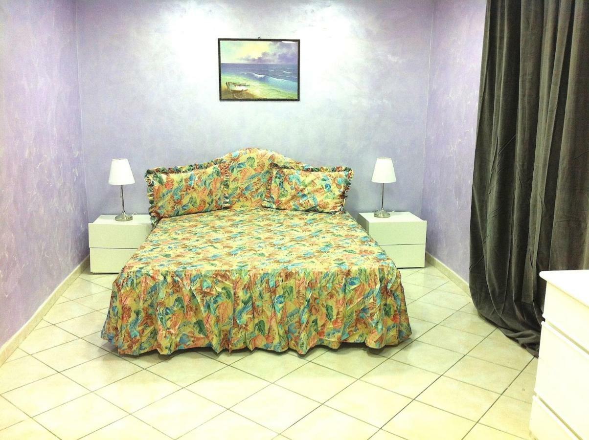Bed And Breakfast Napoli Centro Storico Luaran gambar